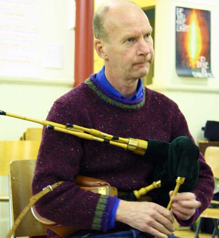 Pitlochry piping concert / Field drum for sale / AKQ