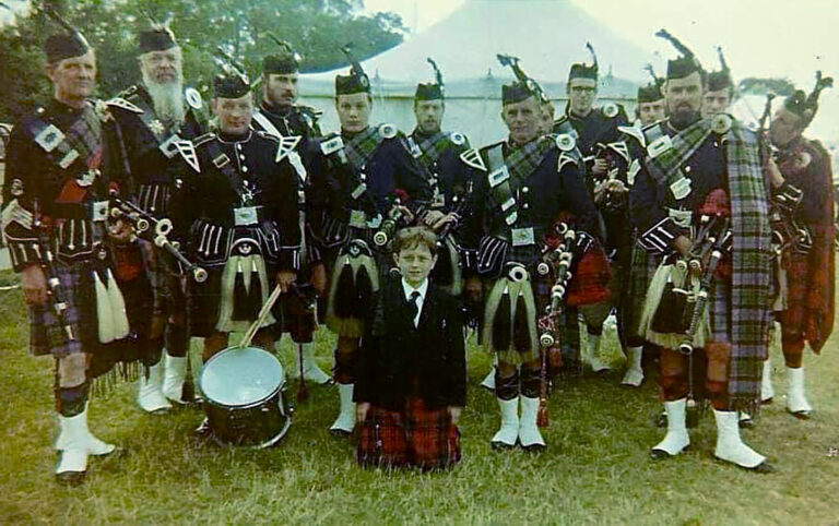 Banbury and District – Laidlaw Memorial Pipe and Drums are rebooted and recruiting